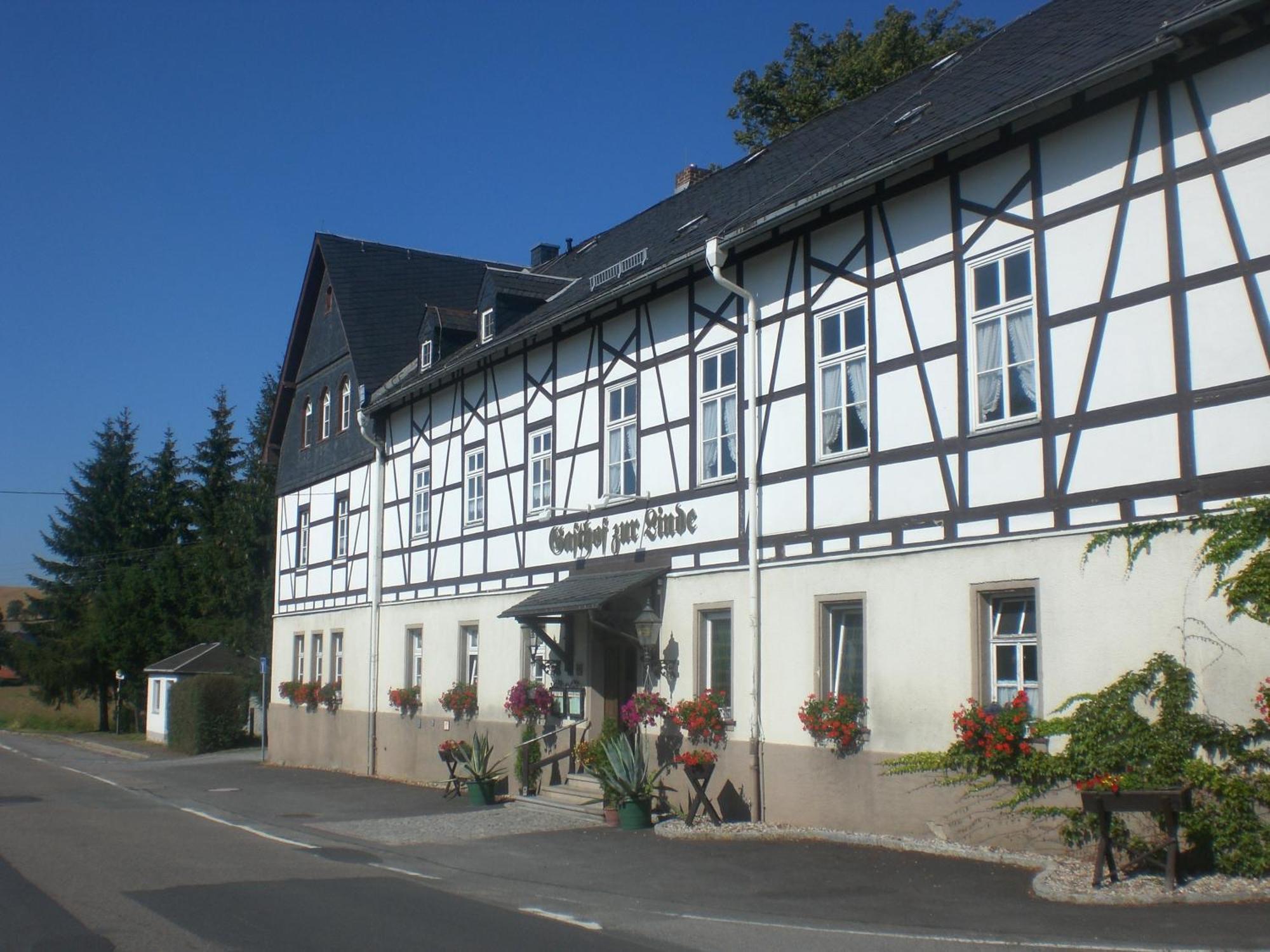 Hotel Gasthof Zur Linde Weissbach  Exterior photo